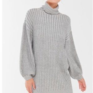 NWOT Urban Outfitters brand Jill women's sz S oversized Turtleneck Sweater Dress